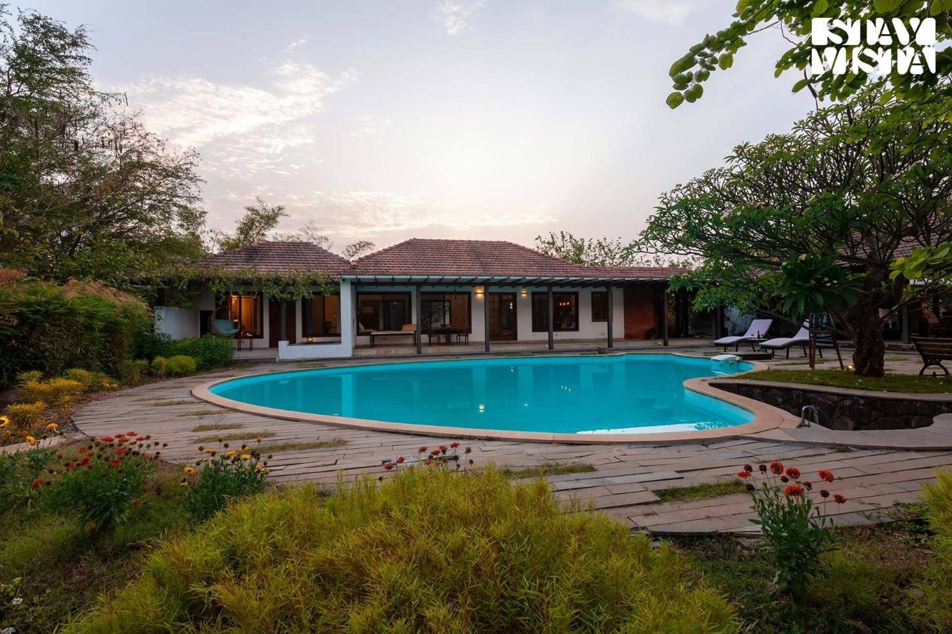 Wander Beyond By Stayvista - Featuring A Bali-Themed Abode And A Refreshing Swimming Pool Alībāg Exterior foto
